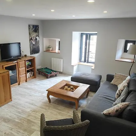 Grande Maison De Village Entierement Renovee Ispagnac