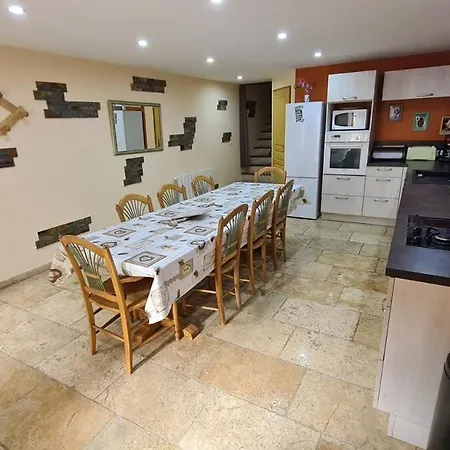 Grande Maison De Village Entierement Renovee Feriehus